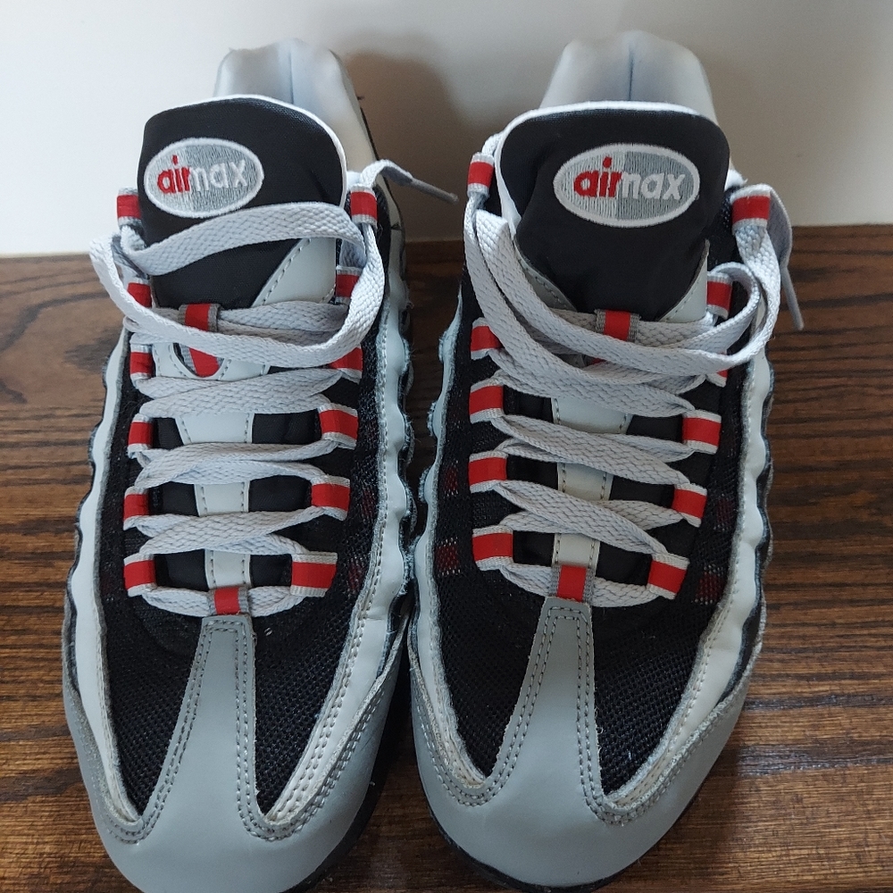 Nike Air Max - Picture 1 of 9
